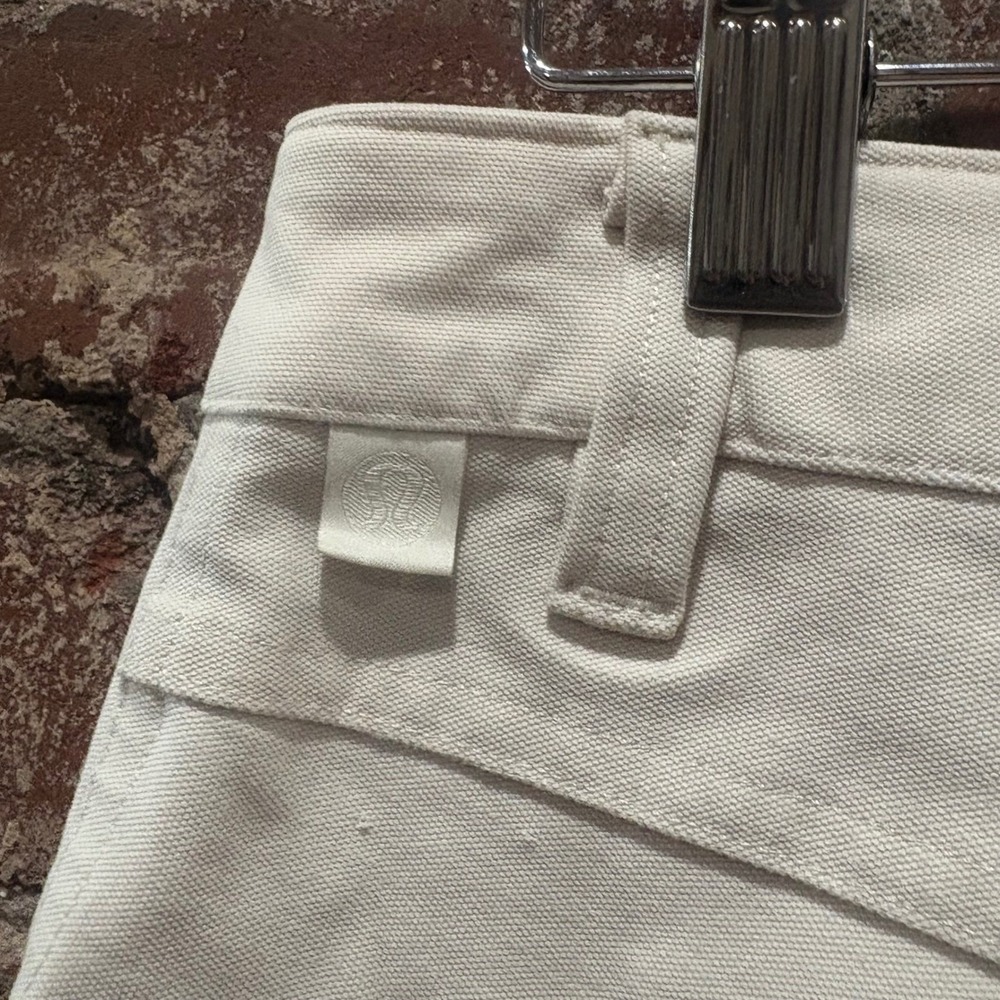Lululemon ABC Pant Slim Fit White Five Pocket Trousers Size 34 - Picture 10 of 12